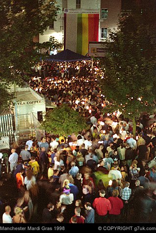 Crowds near the stage in the Bloom Street car-park